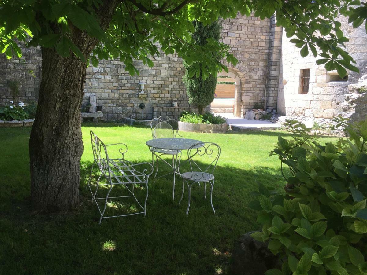 Chateau De La Bastide Goudargues Exterior photo